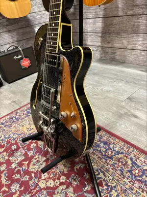 Duesenberg Starplayer TV 25th Anniversary - Black Sparkle w/ Case 2