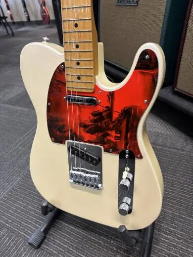 Fender - 014-7452-323 2