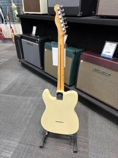 Fender - 014-7452-323 2
