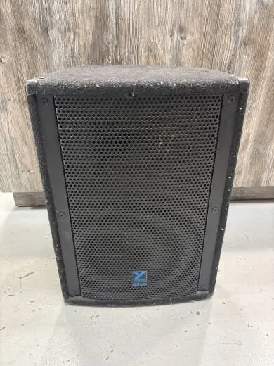 Yorkville Sound - E12