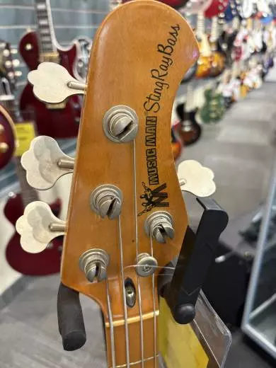 Music Man Stingray - Walnut - 1978 2