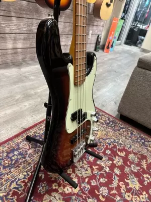 Fender Player Plus Active Precision Bass Pau Ferro 3TSB w/ Bag 3