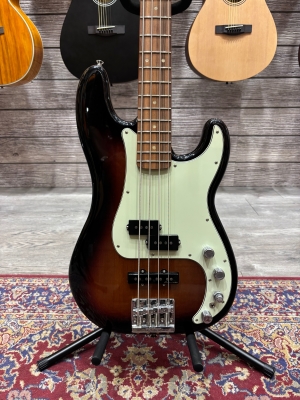 Fender Player Plus Active Precision Bass Pau Ferro 3TSB w/ Bag 2
