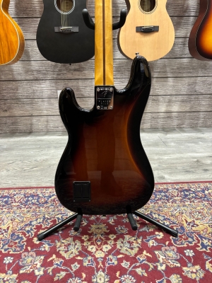 Fender Player Plus Active Precision Bass Pau Ferro 3TSB w/ Bag 2