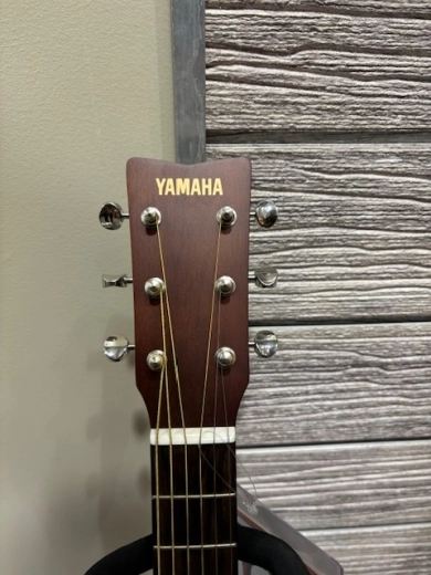 Yamaha - JR2 Compact Acoustic Guitar w/ Gig Bag 3