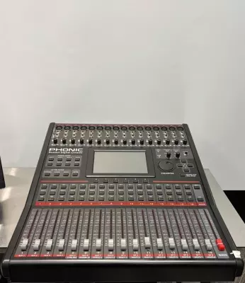 Phonic Summit Digital 16 Channel Mixer
