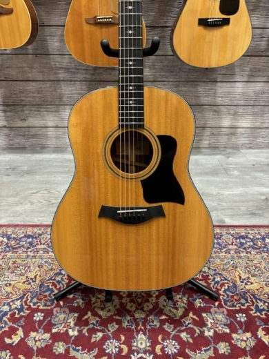 Taylor Guitars - 317E