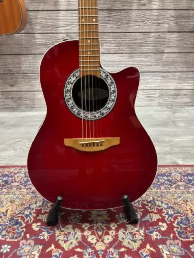 Ovation Standard Balladeer Cherryburst w/ Hard Case 2