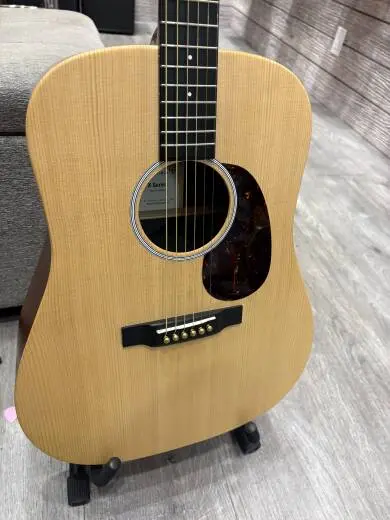 Martin Guitars - DX1AE 2