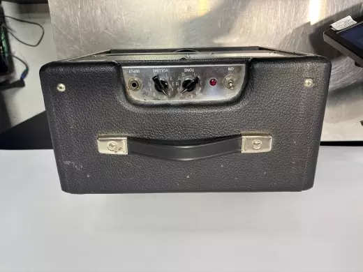 Fender Pro Junior SE Black 2