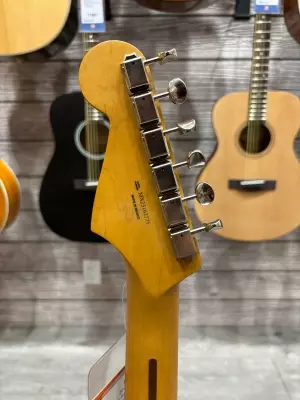 Fender 70th Anniversay Player Strat PF Nebula Noir 6