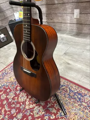 Eastman E1OM-CLA 2