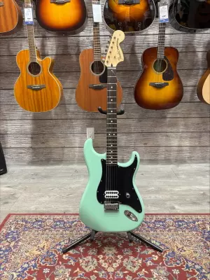 Fender Tom Delonge Strat - Surf Green