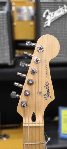 MIJ Fender Strat 2