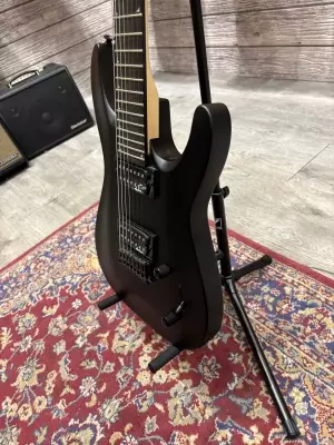 Jackson Guitars JS22 7-String DKA HK Satin Black 4