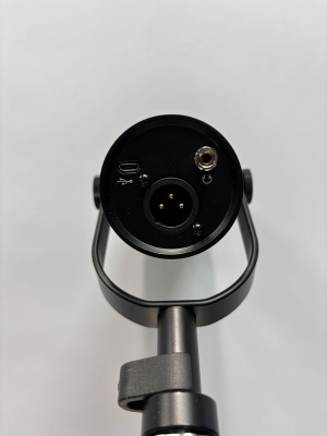 Shure MV7-K Podcasting Mic- Black 6