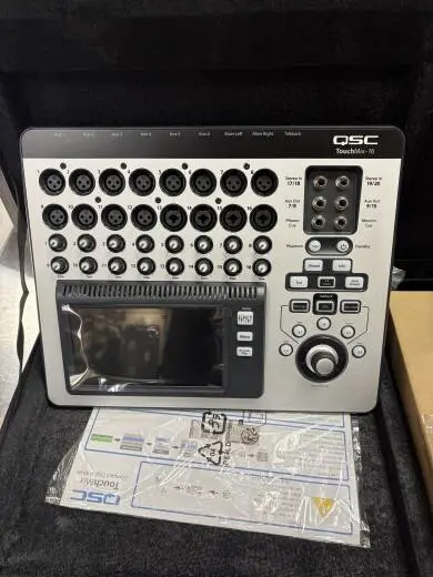 QSC - TOUCHMIX-16