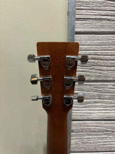 Martin Guitars - 000CJR-10E 2