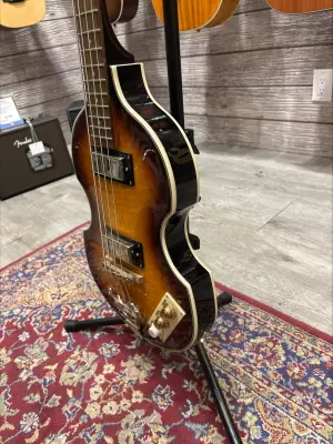 Epiphone Viola Bass Vintage Sunburst 2