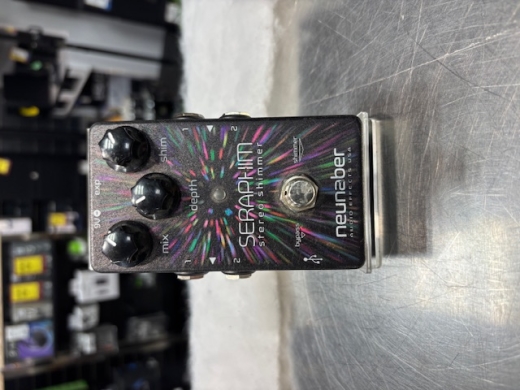 Gear Hunter | Neunaber Seraphim Stereo Shimmer