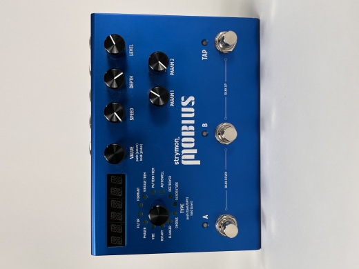 strymon möbius Strymon Mobius Modulation Analog Pedal - The Guitar Store