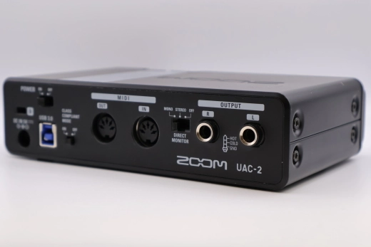 Zoom - UAC-2 2