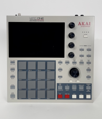 Gear Hunter | Akai - MPC ONE RETRO