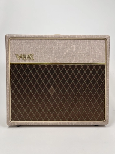 Vox AC15 Hand-Wired Guitar Amp w/ Celestion Greenback