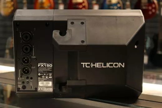 TC-Helicon VOICESOLO Personal PA Monitor & Vocal Processor 2