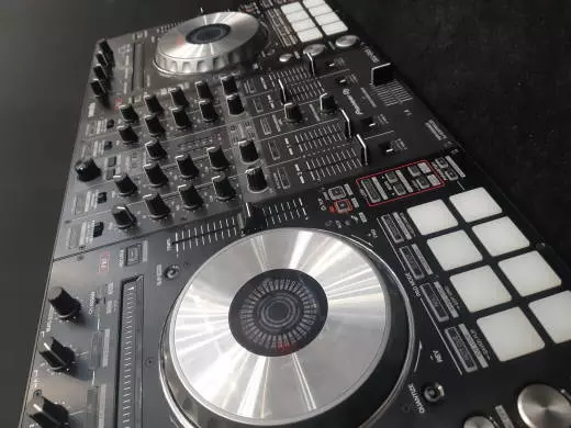 Pioneer DDJ-SX3 2