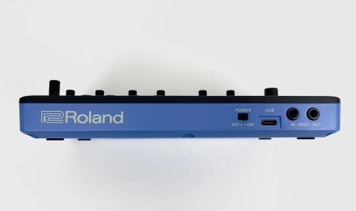 Roland - J-6 2