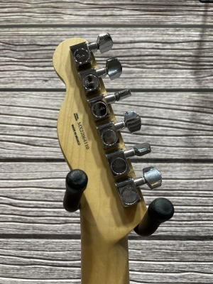 Fender Player Telecaster Maple - 3 Tone Sunburst 2