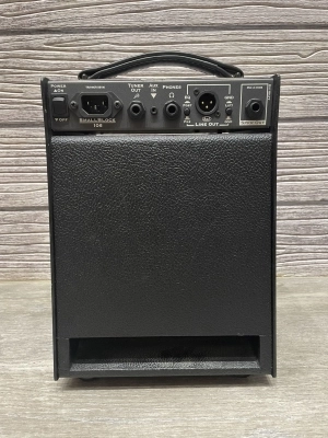 Traynor - SB106 200W Bass Amp 2