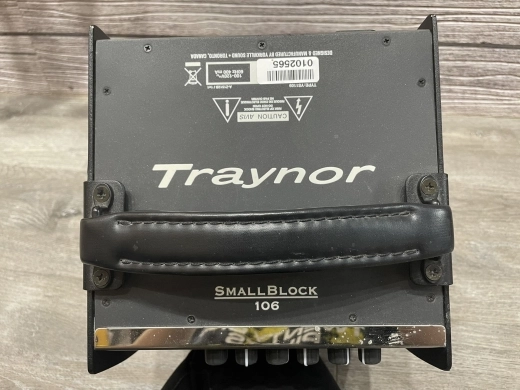 Traynor - SB106 200W Bass Amp 2