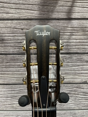 Taylor Guitars - 322E 12FRT VCL 3