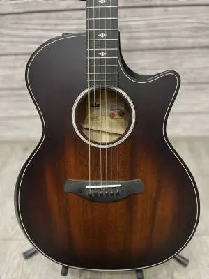 Taylor Guitars - 324CE B.E. 2