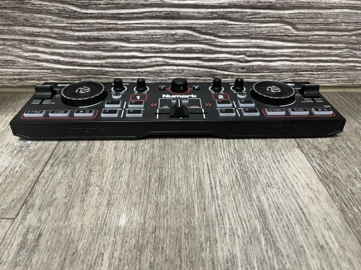 Numark - DJ2GO2 2