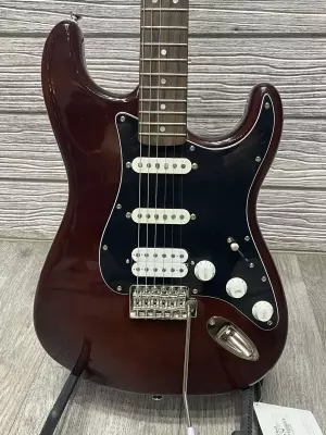 Squier - 037-4024-592 2