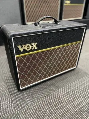 Vox - AC10C1