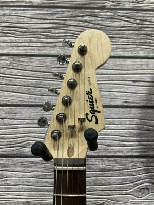 Squier - Mini Strat Shell Pink 2