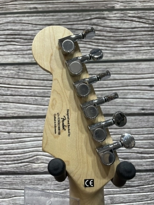 Squier - Mini Strat Shell Pink 2