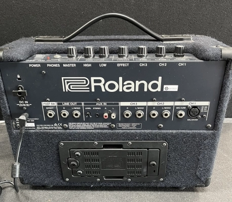 Roland - KC-220 2