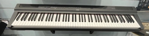 Yamaha - P125A B