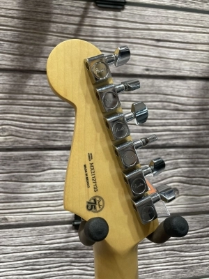 Fender - Player Series Stratocaster 2