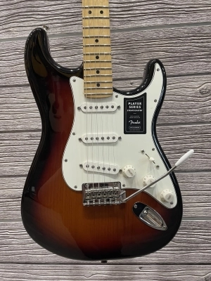 Fender - Player Series Stratocaster
