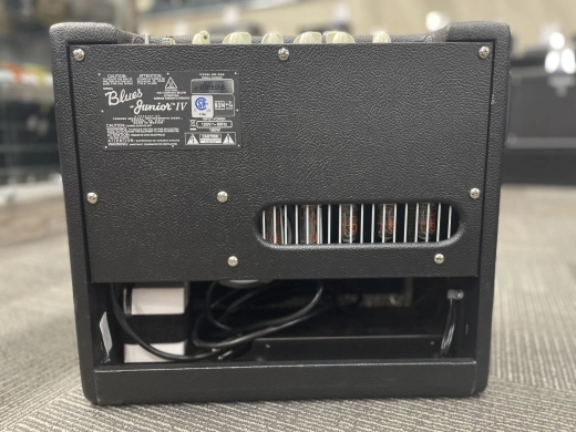 Fender Blues Junior IV 2
