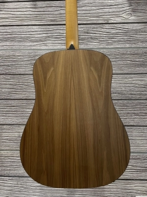Taylor Guitars - 150E W V2 5