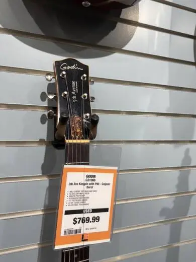 Godin Guitars - G31986 2