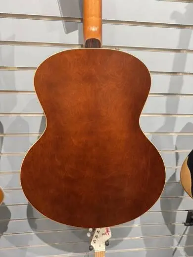 Godin Guitars - G31986 2