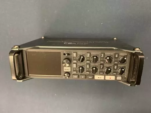Zoom - F8N PRO
